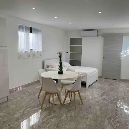 Appartement Neuf 4Km Saint-Tropez Exterior photo